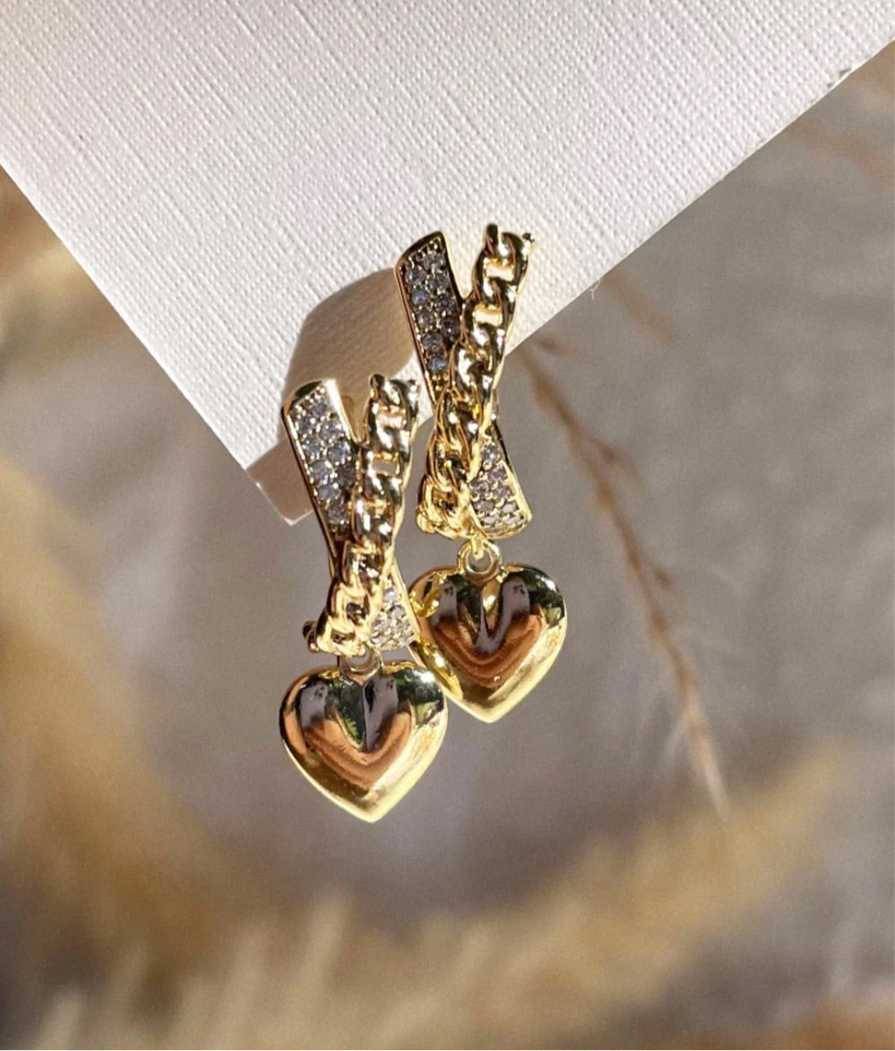 VANIAH HEART EARRINGS