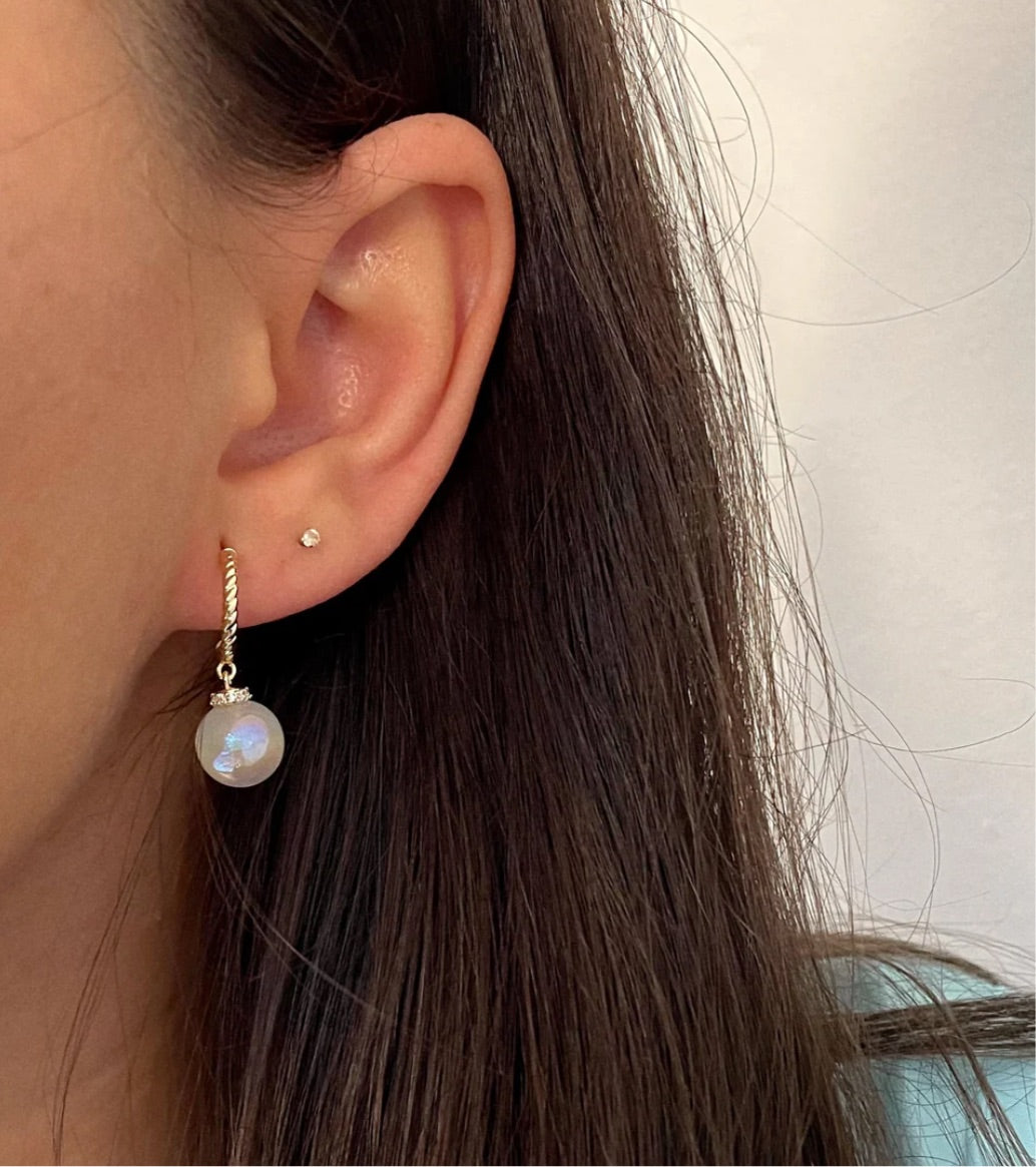 GRACE PEARL STUD EARRINGS